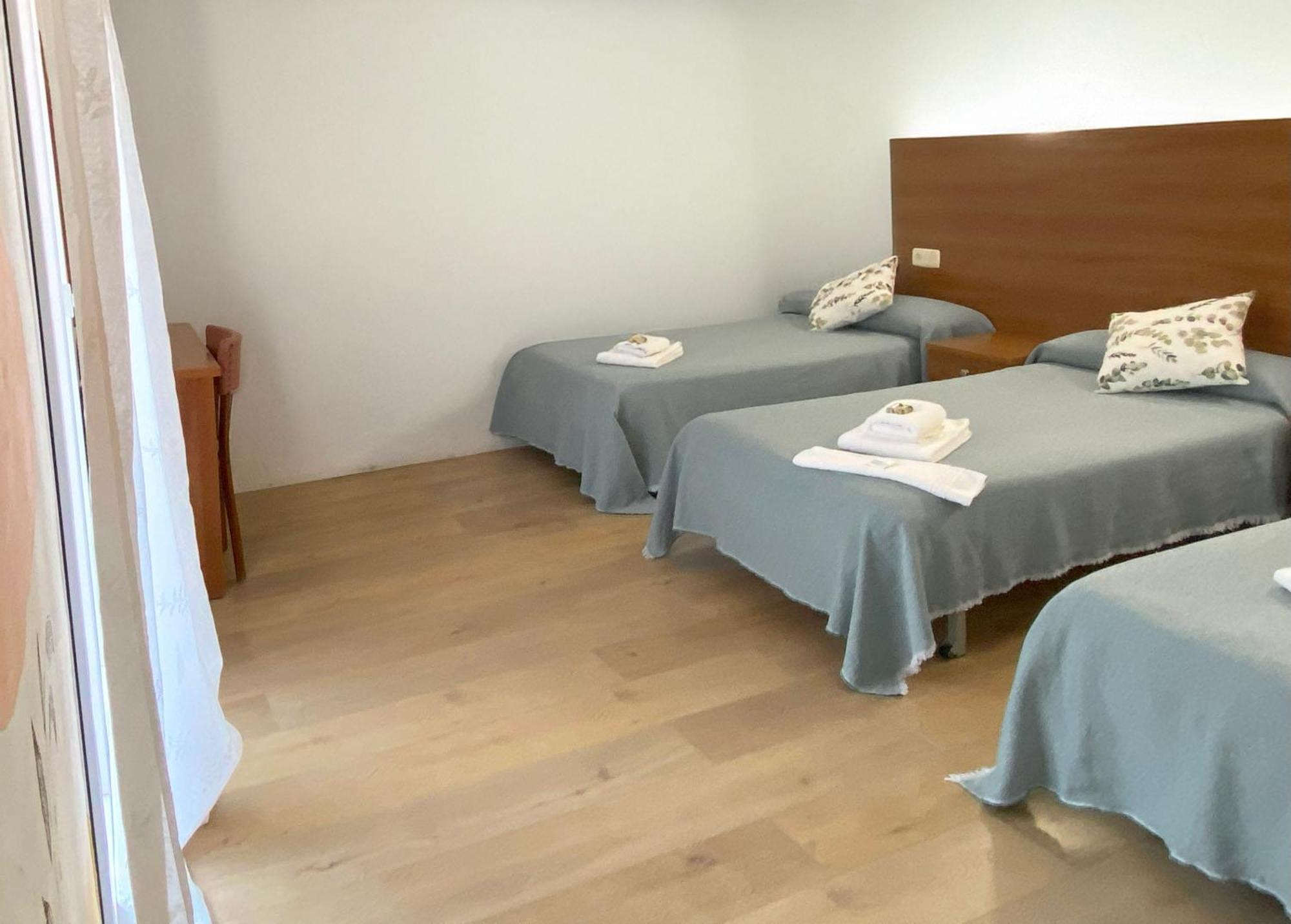 Hotel Medium Montecarlo Palafrugell Oda fotoğraf